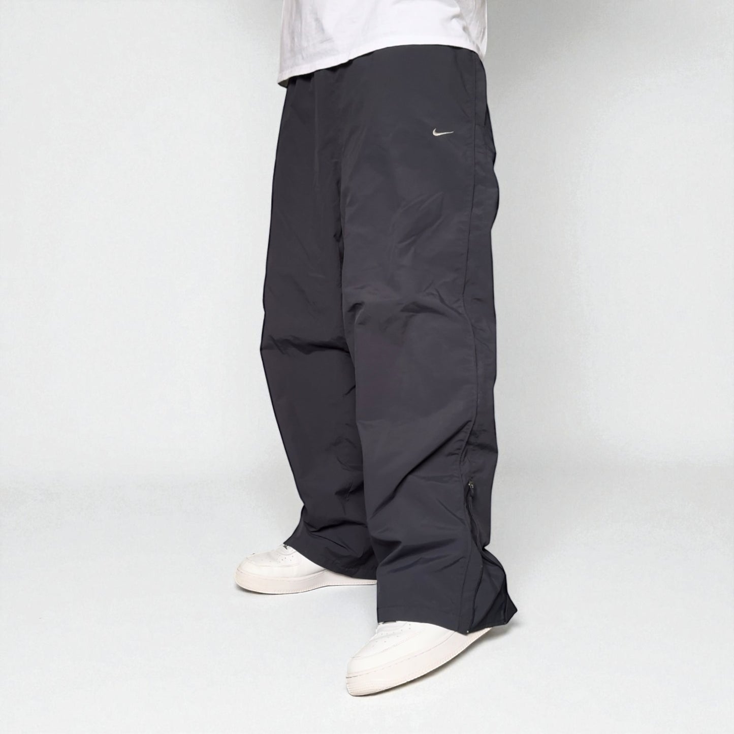 RARE 2000s Baggy Nike Trackpants Grey - (L)