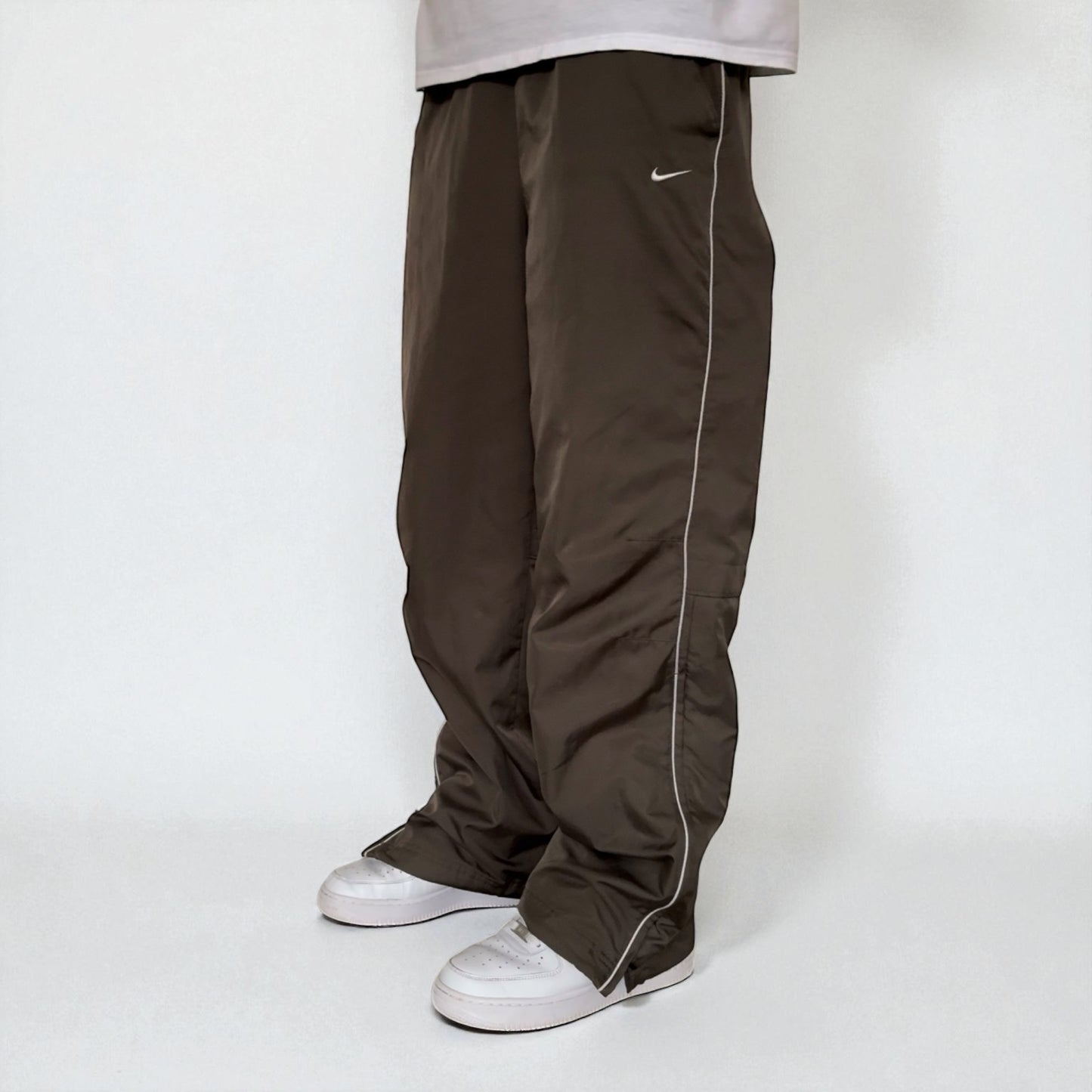 RARE 2000s Baggy Nike Trackpants Brown - (L)