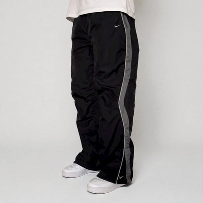 RARE 2000s Nike Baggy Trackpants Black - (L)
