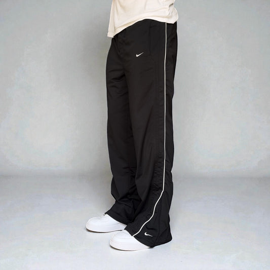 RARE 2000s Baggy Nike Trackpants Black - (L)