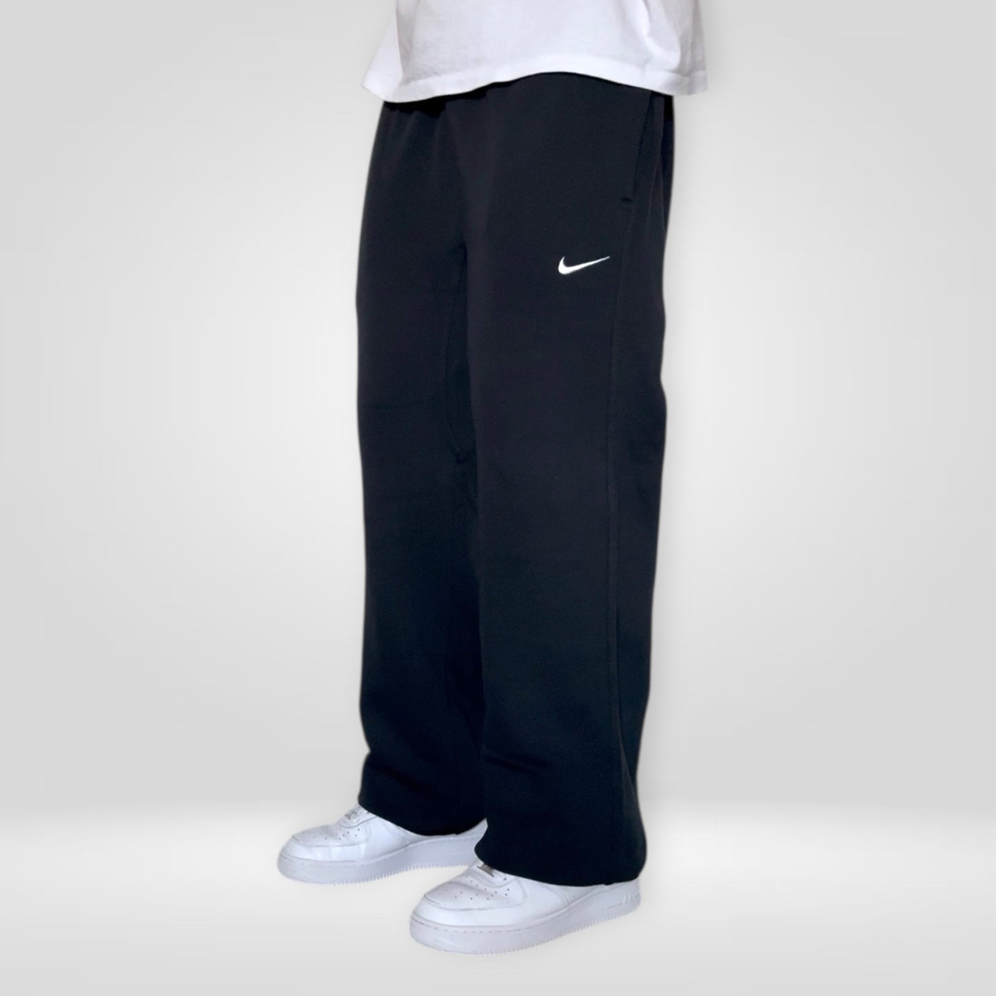 RARE Nike Joggers Black - (L)