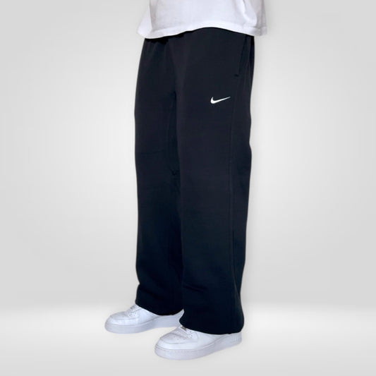 RARE Baggy Nike Joggers Black - (L)