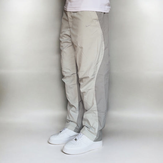 RARE 2000s Baggy Nike Trackpants Grey - (M)