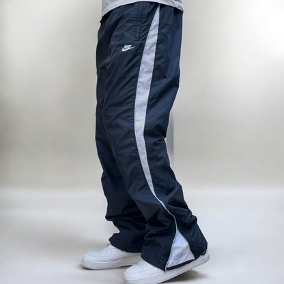 SUPERSELTENE Nike Trainingshose aus den 2000ern, Marineblau – (L)