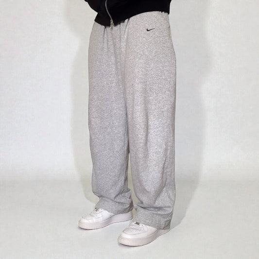 SELTENE Nike Baggy Joggers aus den 00ern, Grau – (L/XL)