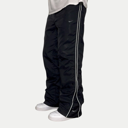SUPER RARE 2000s Nike Trackpants Black - (S)
