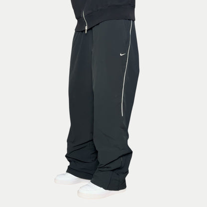 RARE 2000s Baggy Nike Trackpants Black - (XL)