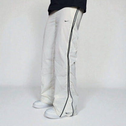 SUPER RARE 2000s Baggy Nike Trackpants - (M)