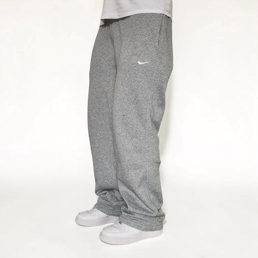RARE Wide Leg Nike Joggers Grey - (L)