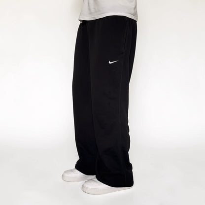 RARE Nike Joggers Black - (L)