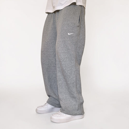 RARE 2000s Nike Joggers Grey - (L)