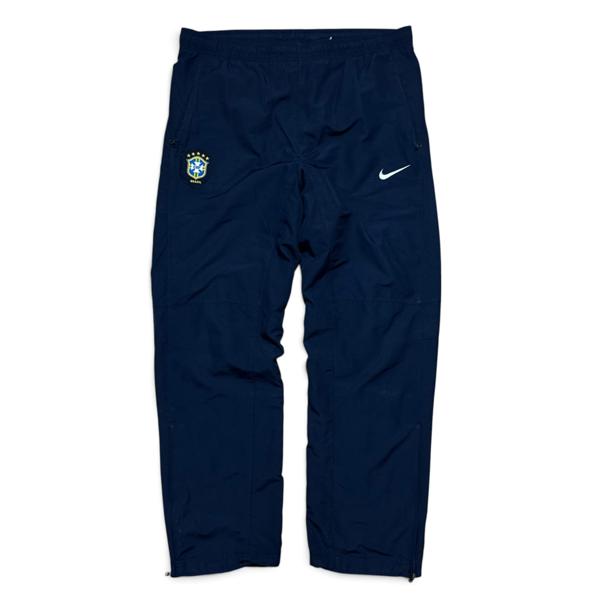 SUPER RARE 2000s Nike Brazil Trackpants Black - (M)