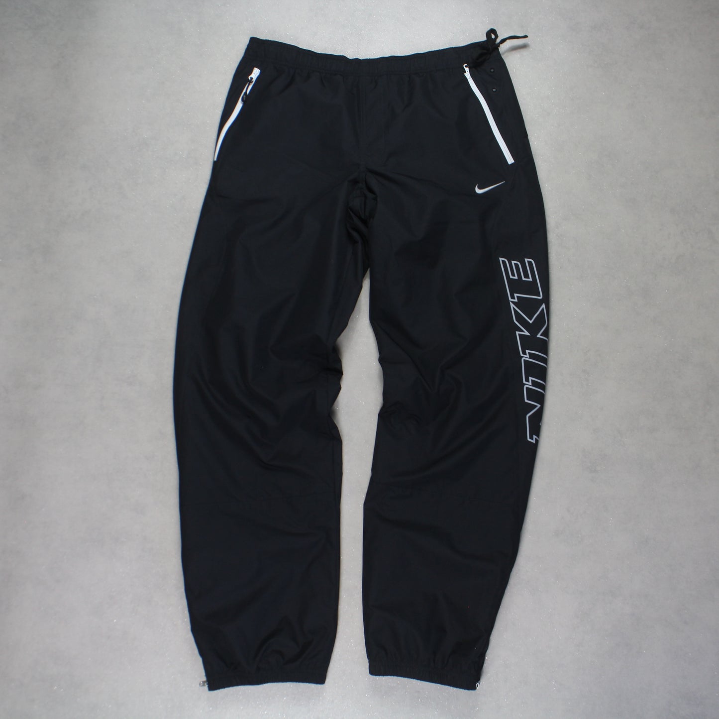 SUPER RARE 2000s Nike ‘Sample’ Trackpants Black - (M)
