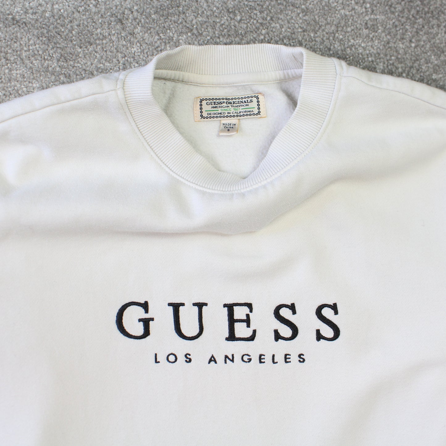 Cream Guess Spell Out Sweatshirt - (XS)